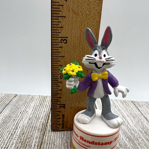 Vintage 1983 Warner Bros Bugs Bunny Figurine and Rubber Stamp Set of Two Bully - Picture 9 of 10